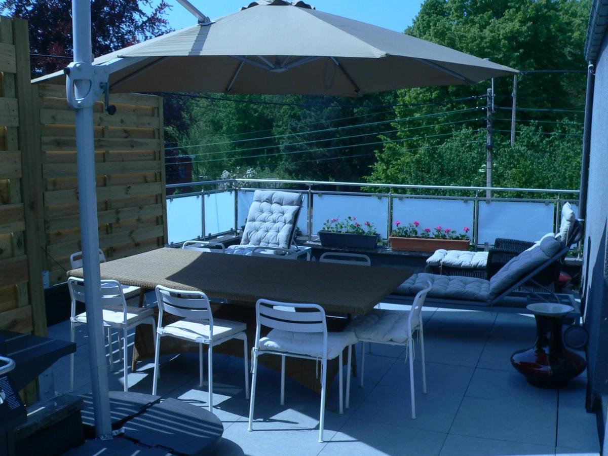 Liege 4420 Rue Jean Jaures 45 Grande Maison Joyeuse Avec Terrasse 30M2 Pour 8 Personnes Maximum Saint-Nicolas  Exterior foto